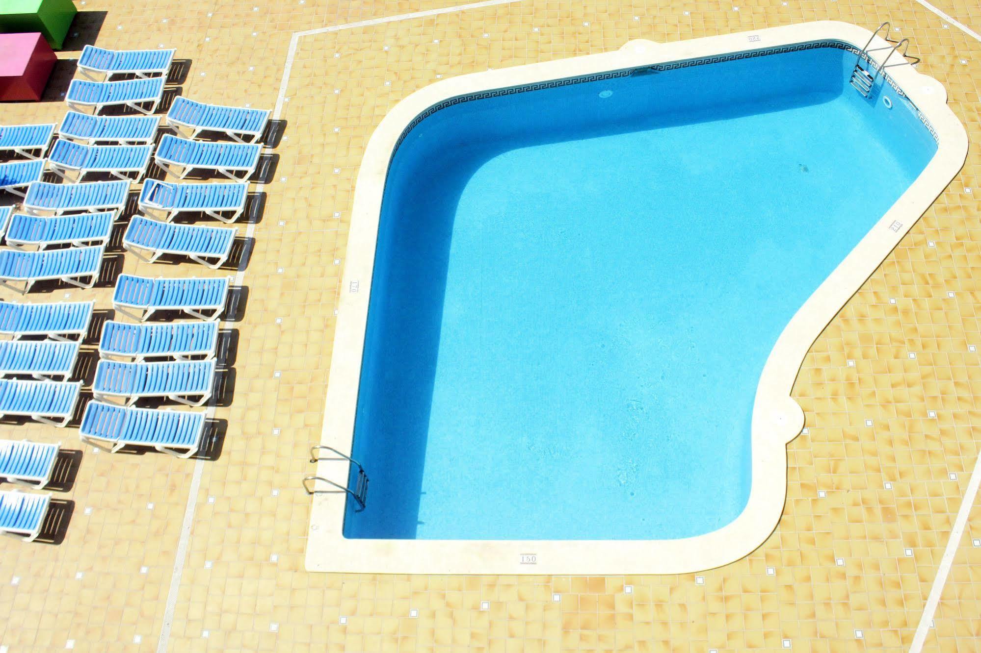 Globales Torrenova (Adults Only) Hotel Magaluf  Bagian luar foto